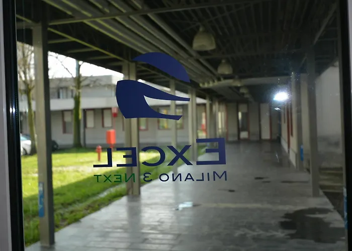 Casa de hóspedes Excel Next 2*